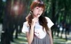 火车上顶着妈妈下面好热好紧